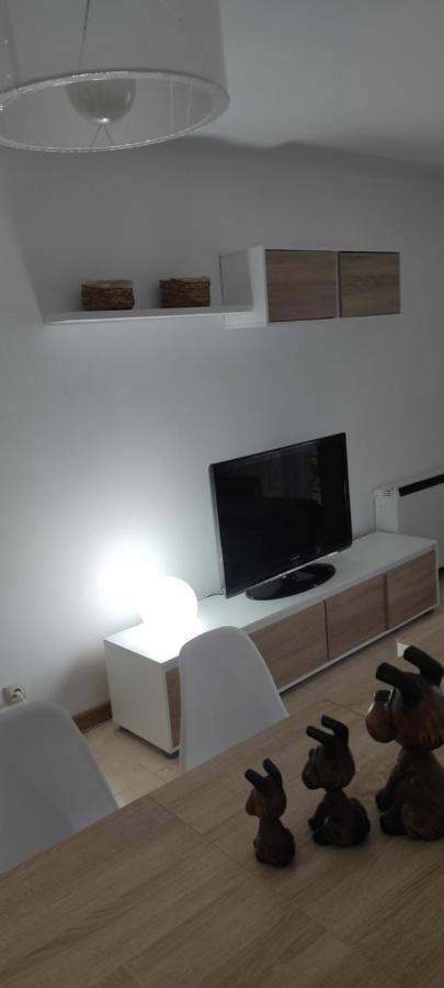 Apartamento Vacacional באיונה מראה חיצוני תמונה